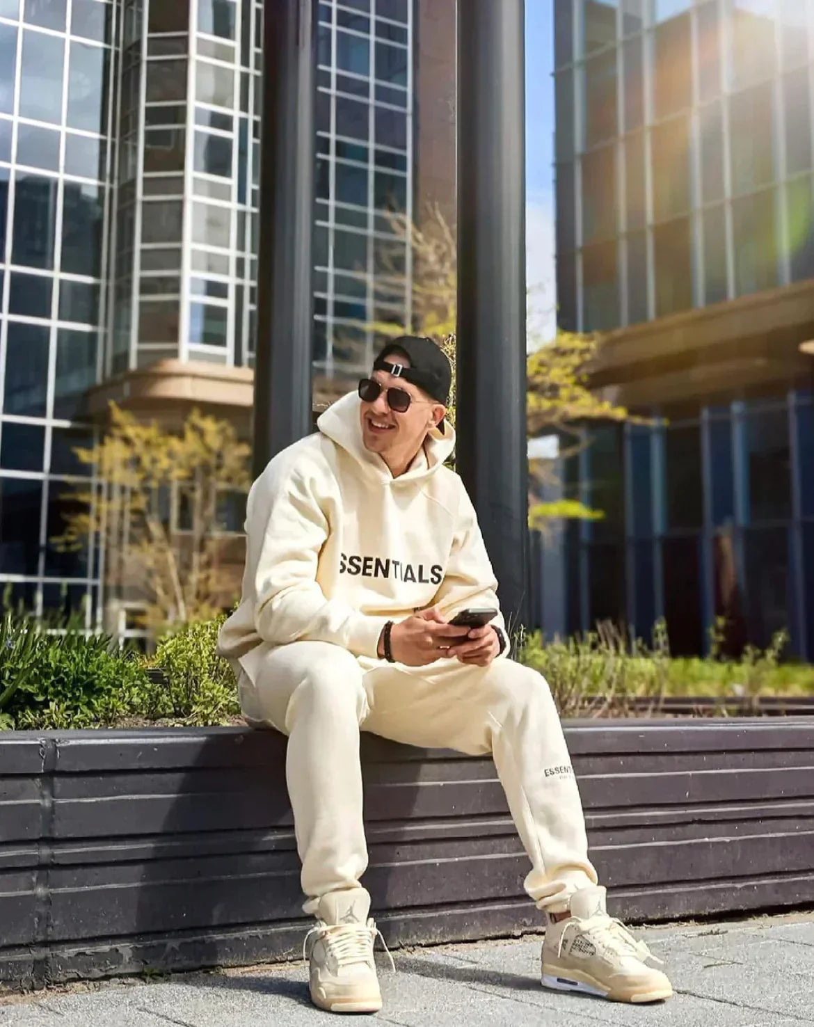 SPARK™ VIRAL HOODIE + FREE SWEATPANTS (LIMITED TIME OFFER)