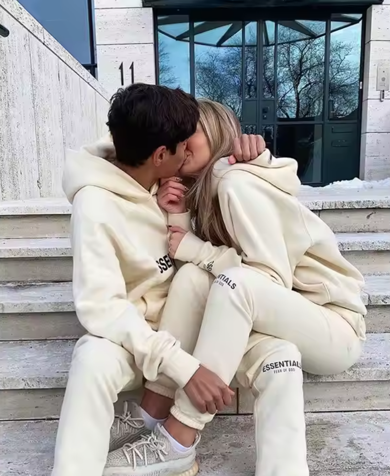 SPARK™ VIRAL HOODIE + FREE SWEATPANTS (LIMITED TIME OFFER)