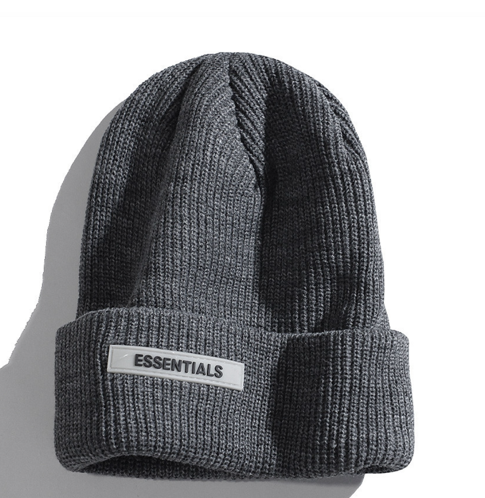SPARK™ ESSENTIALS BEANIE