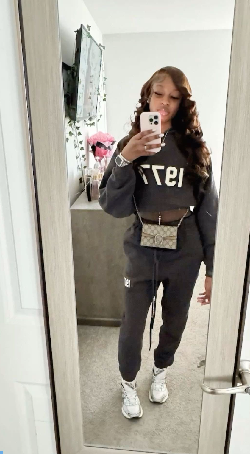 SPARK™ 1977 HOODIE + FREE SWEATPANTS (LIMITED TIME OFFER)