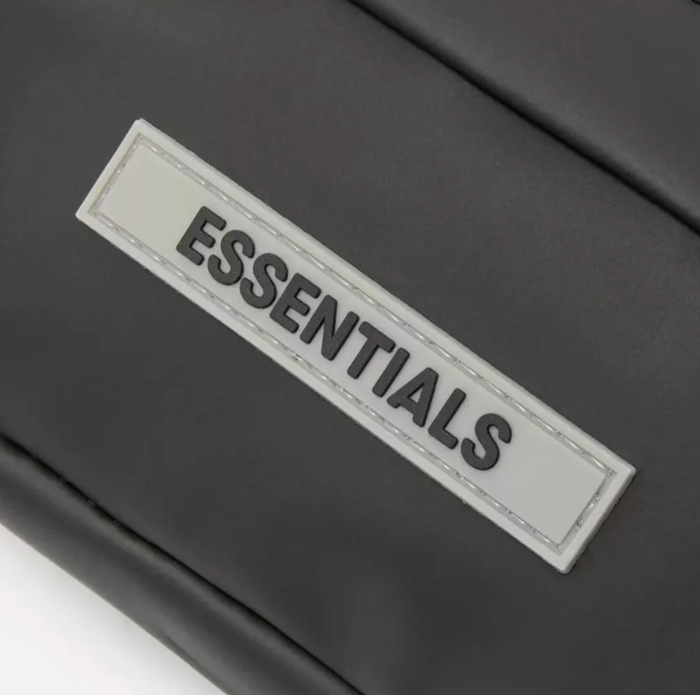 SPARK™ ESSENTIALS SIDE-BAG