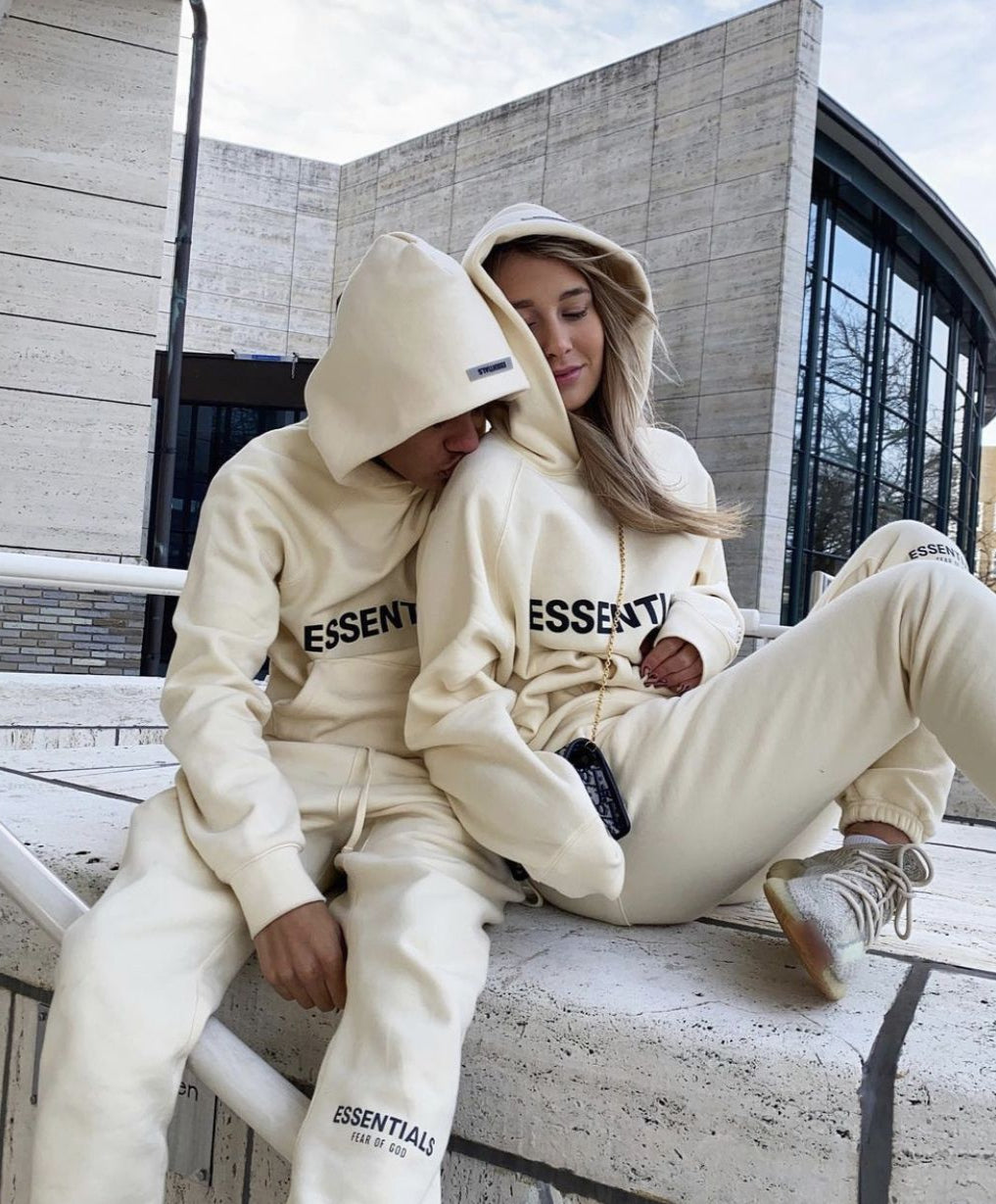 SPARK™ VIRAL ESSENTIALS HOODIE + FREE SWEATPANTS (LIMITED TIME OFFER)